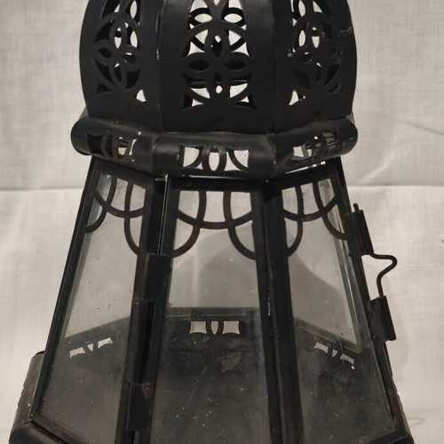 Small lantern like new with slight rust