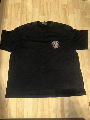 H&M loose fit shirt XXL, black with graphic print