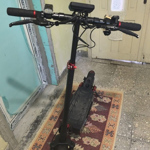 Scooter like new, almost unused