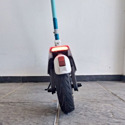 Egoboo X Maui California electric scooter like new, 25km/h max speed