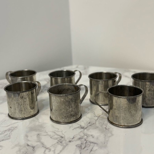Small metal cups like new, vintage miniature