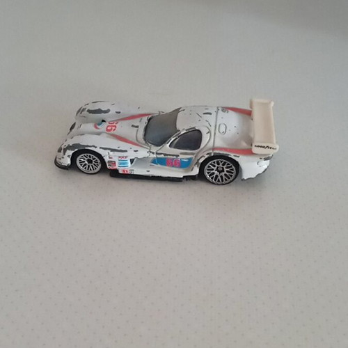 Hot Wheels Panoz GTR 1 1997 toy car used