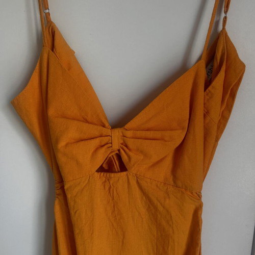 Bershka dress size L orange like new with adjustable straps