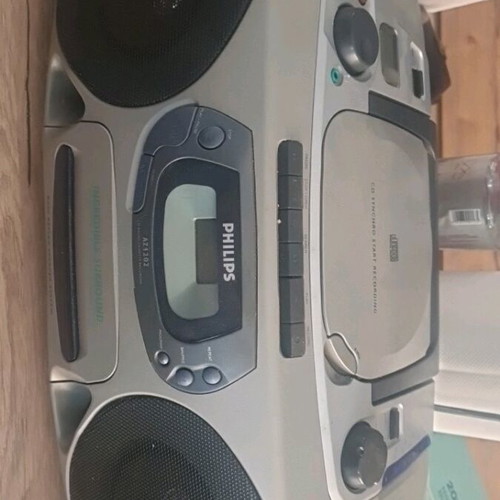 Philips radio CD cassette used with some sound damage