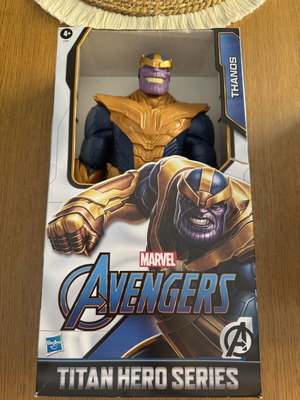 Hasbro Figure Thanos Titan Hero Series Marvel new