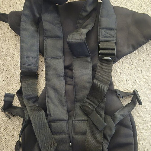 Chicco Easy Fit baby carrier like new ergonomic newborn