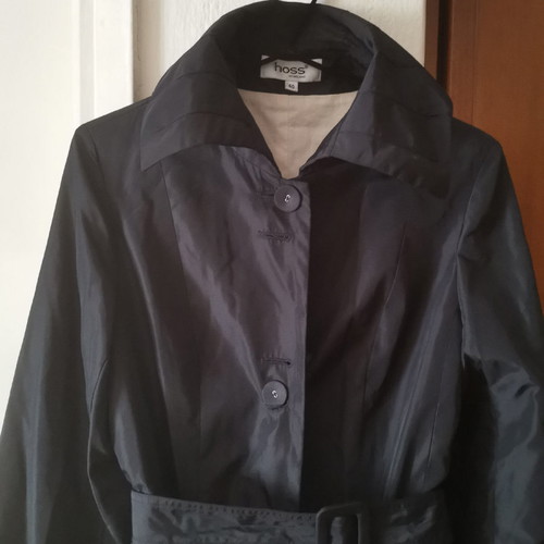 Hoss Intropia trench coat black like new, size L