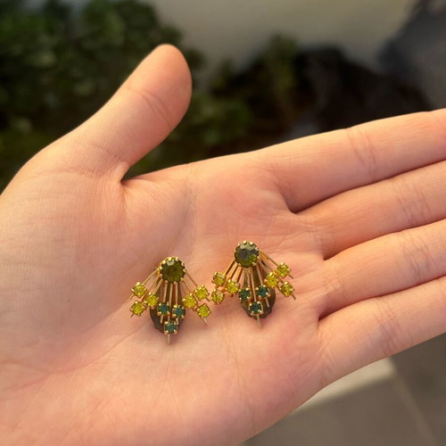 Earrings used, set of 9 pieces with various materials