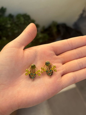 Earrings used, set of 9 pieces with various materials