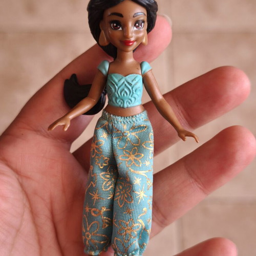 Disney Princess Jasmine mini doll 2022