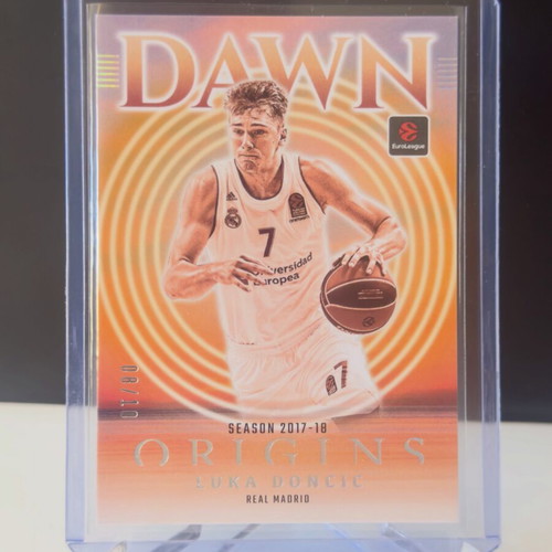 Luka Dončić 2017-18 Origins EuroLeague "DAWN" Ultra Rare Card like new, Real Madrid