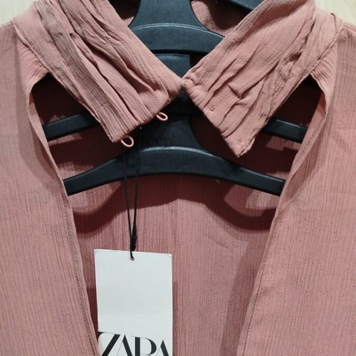 Zara open back crop top new, size Large, dusty apple color