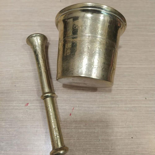 Brass Mortar and Pestle set used, heavy construction
