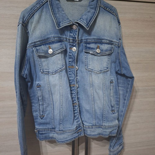 Zara denim jacket used, slightly elastic, blue, size M