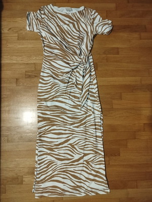 Sézane dress Earth Zebra Print size XS like new
