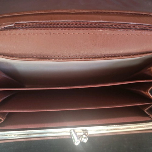 Leather women's wallet like new, brown, 18cm