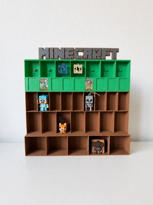 Minecraft Kinder Joy 2026 Display Stand σαν καινούργιο για 28 φιγούρες και 9 κάρτες