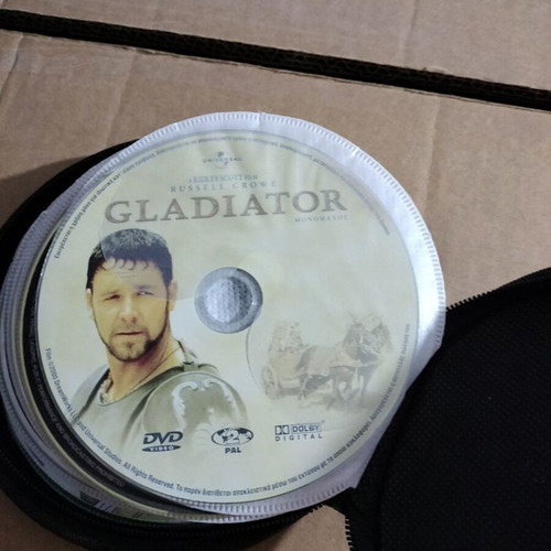 Gladiator DVD used, fully functional without scratches
