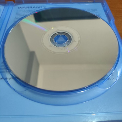 Outward PlayStation 4 game like new, role playing