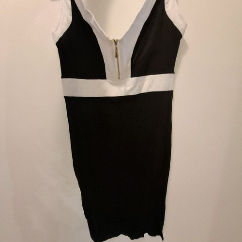 Women's dress like new, black and white, size S