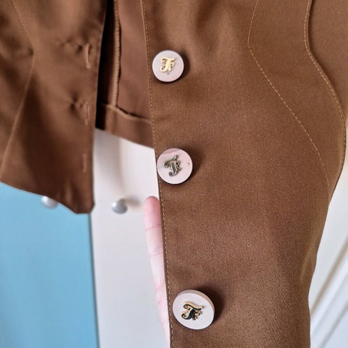 Vintage jacket used brown with padding and button details