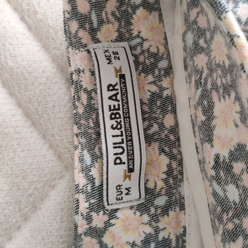 Mini floral skirt Pull and Bear used, size M