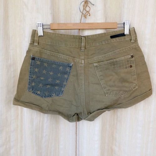 Khaki shorts with flag Pull & Bear like new, size S