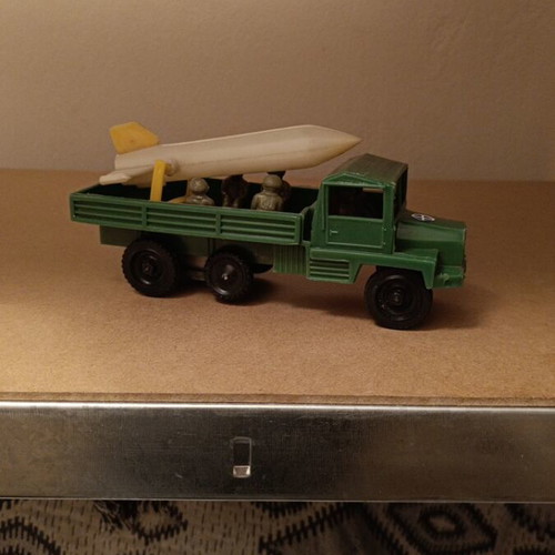Military Ballistic Missile Transport Toy Vehicle like new, wind-up