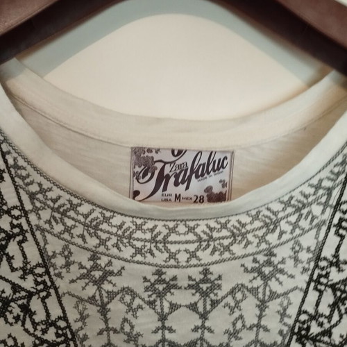 Zara Trafaluc White Boho Blouse with Embroidery and Ruffles Size M Like New
