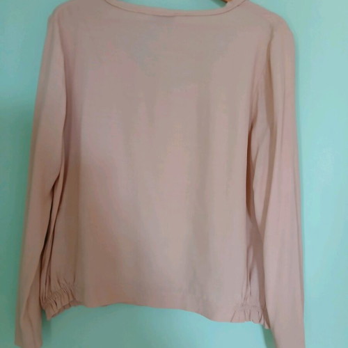 Mia F blouse like new, size M, beige