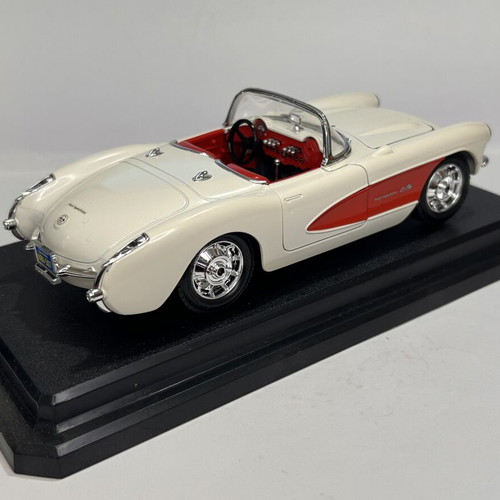 Bburago 1994 No 1524 Chevrolet Corvette 1957 σαν καινούργιο