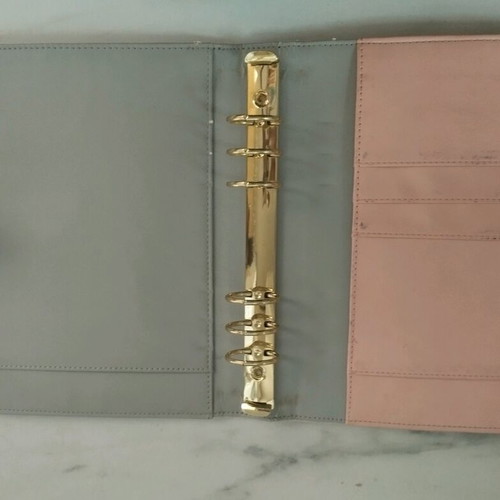 Ring Binder 3cm with Multiple Pockets like new