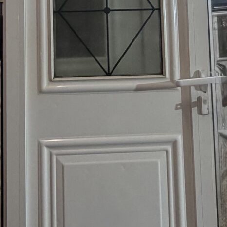 Aluminum single door used, white, 209cm x 86cm with handle
