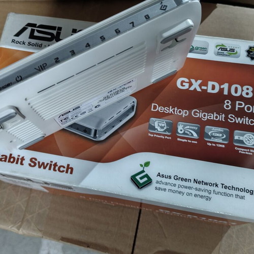 Asus GX-D1081 8 Port Desktop Gigabit Switch