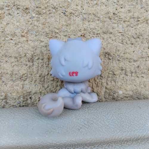Littlest Pet Shop Hasbro collection, like new, 70+ figures