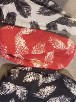 Hair ribbons like new, set of 3 for adults