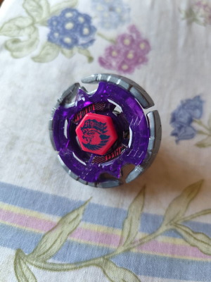 Beyblade Earth Eagle like new