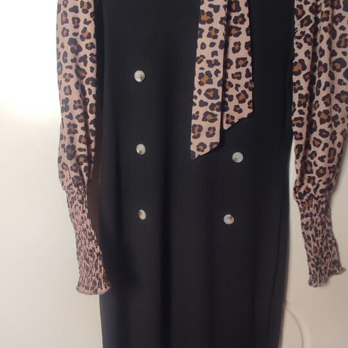 Mini dress black and leopard with bow neck Shein like new, size S/M