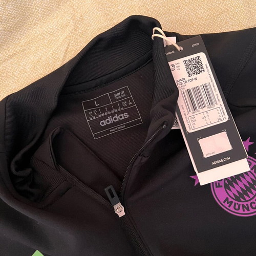 Bayern Fc warming-up sweatshirt new, authentic