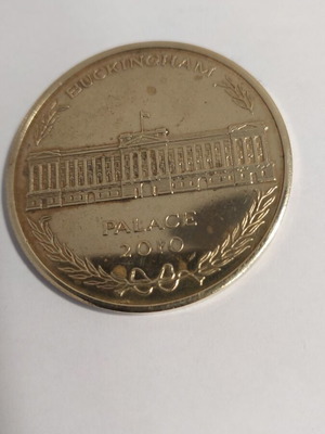 Αναμνηστικό μετάλλιο Buckingham 2010 μεταχειρισμένο