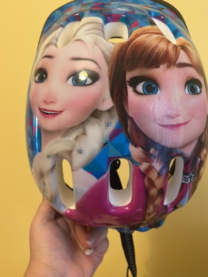 Frozen kids helmet