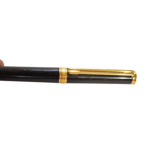 Montblanc Noblesse Oblige rollerball pen, black resin and gold