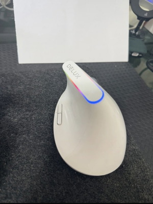 Ergonomic vertical computer mouse used