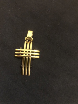 Unisex Faux Gold Cross Pendant like new