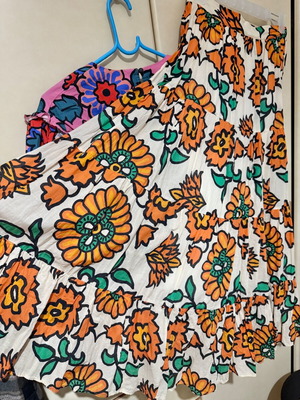 Karavan maxi skirt used, size S, orange