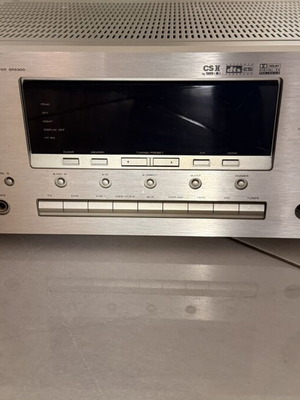 Marantz SR6300 amplifier