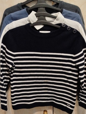 Zara set of 4 long sleeved t-shirts used, age 7-8, multicolored