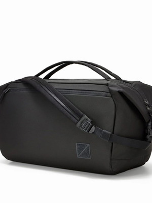 Evergoods Transit Duffel 35L travel bag, solution dyed black