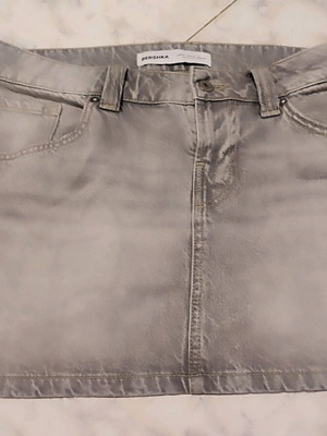 Bershka gray denim skirt no 42 like new