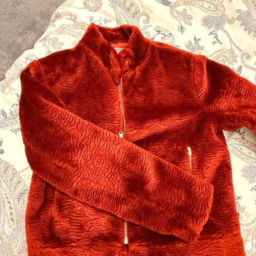 Guess jacket red like new, size M